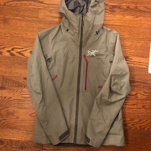 Arc’teryx Shaska Jacket